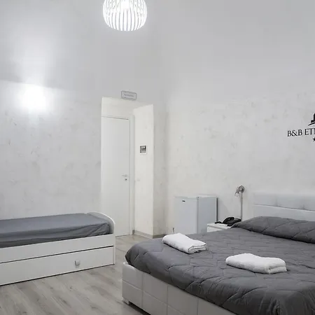Etnea Palace Oda ve Kahvaltı 3*