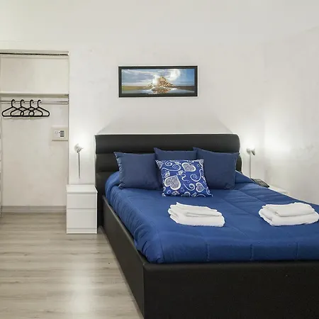 Etnea Palace Oda ve Kahvaltı