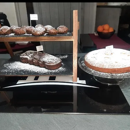 Etnea Palace Alojamento de Acomodação e Pequeno-almoço