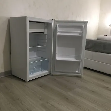 Alojamento de Acomodação e Pequeno-almoço Etnea Palace