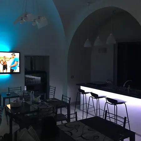 Alojamento de Acomodação e Pequeno-almoço Etnea Palace 4*