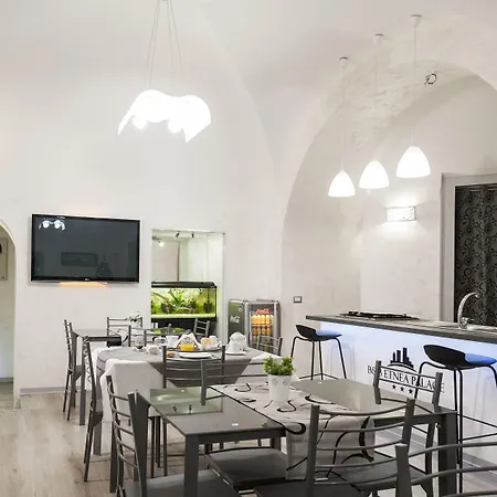 Etnea Palace Bed & Breakfast 4*